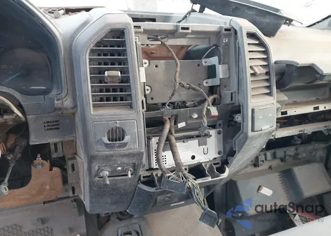 2017 Ford F-350 Chassis z USA, uszkodzony, nr VIN 1FD8W3F60HEC90510